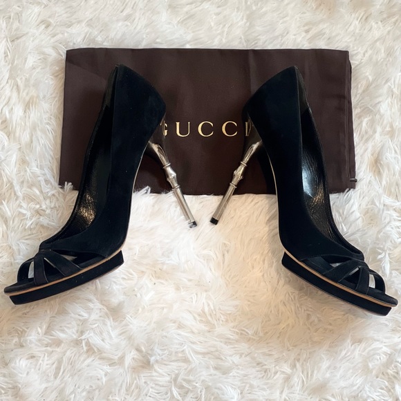 Gucci Shoes - Gucci bamboo suede heels